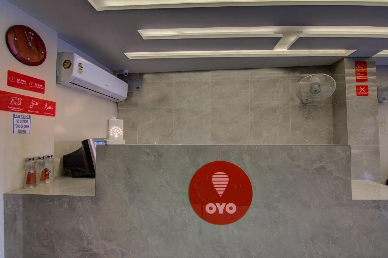 Oyo 12736 Skylawn Hotel Jamshedpur Bagian luar foto