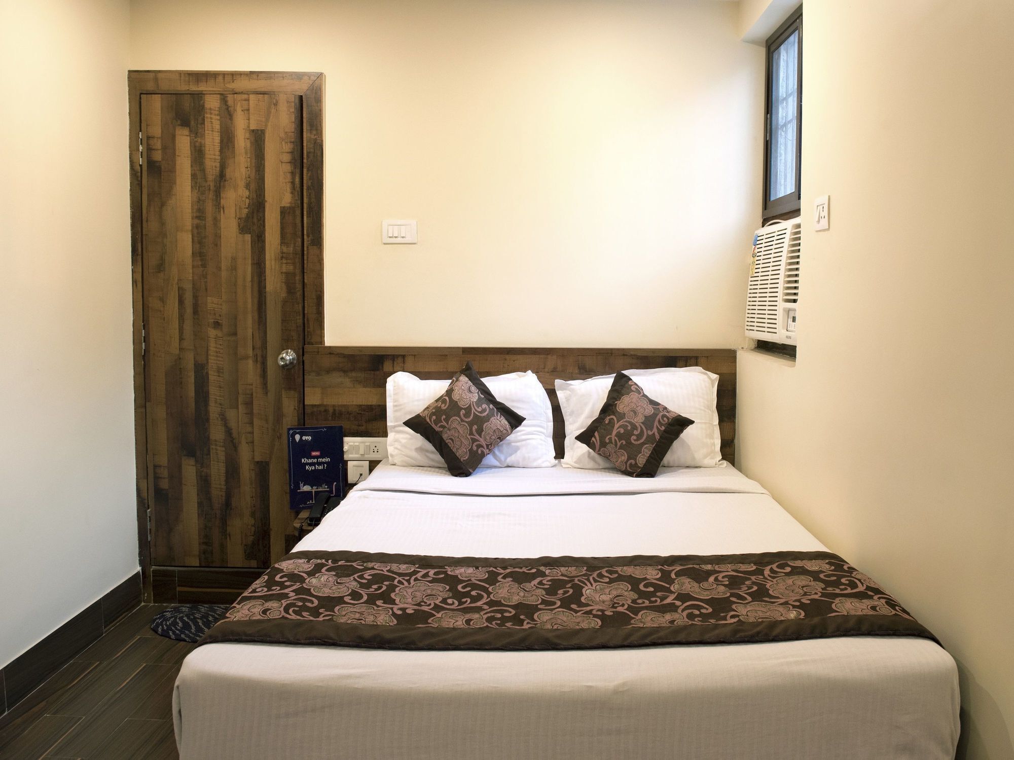 Oyo 12736 Skylawn Hotel Jamshedpur Bagian luar foto